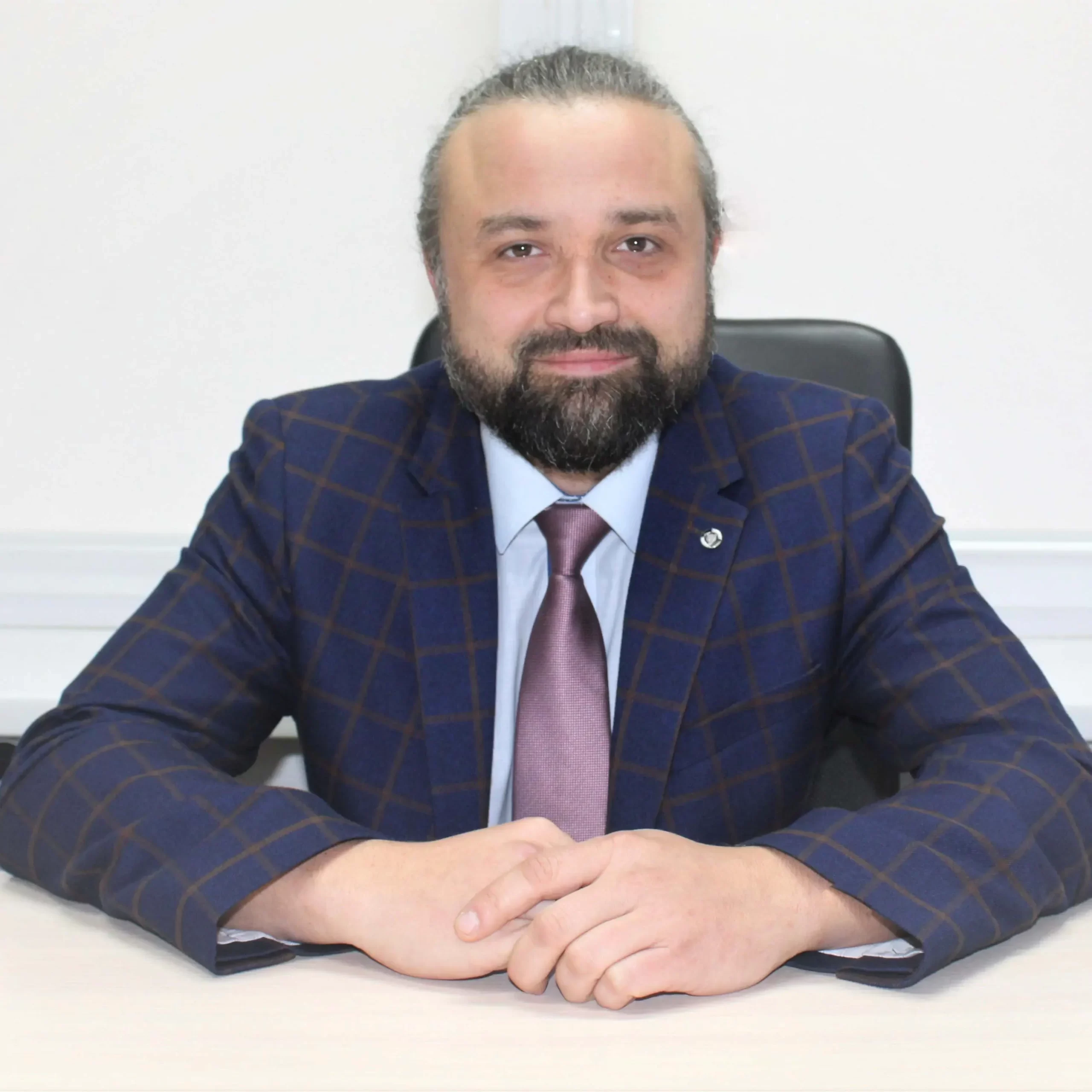 pawel-tomiczek